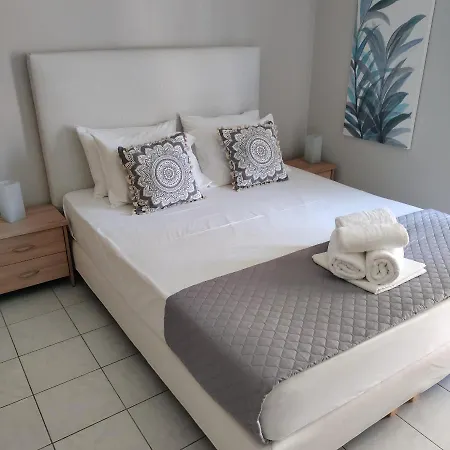 Apartamento Nini's House 2 - 100m From Town Center